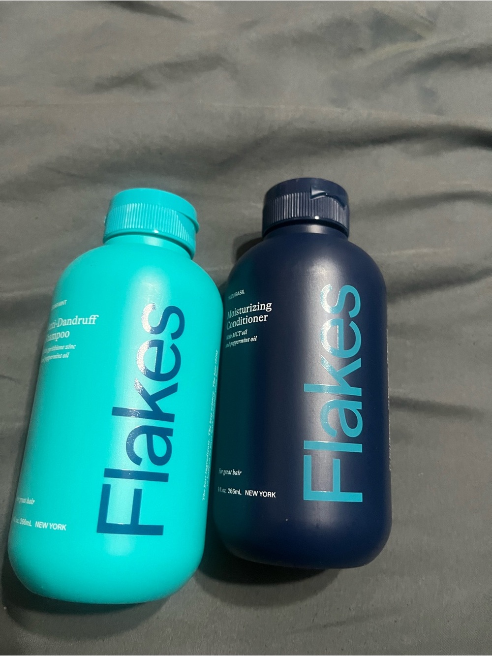 Flakes Anti-Dandruff Shampoo & Moisturizing Conditioner Set – Healthy Hair Care
